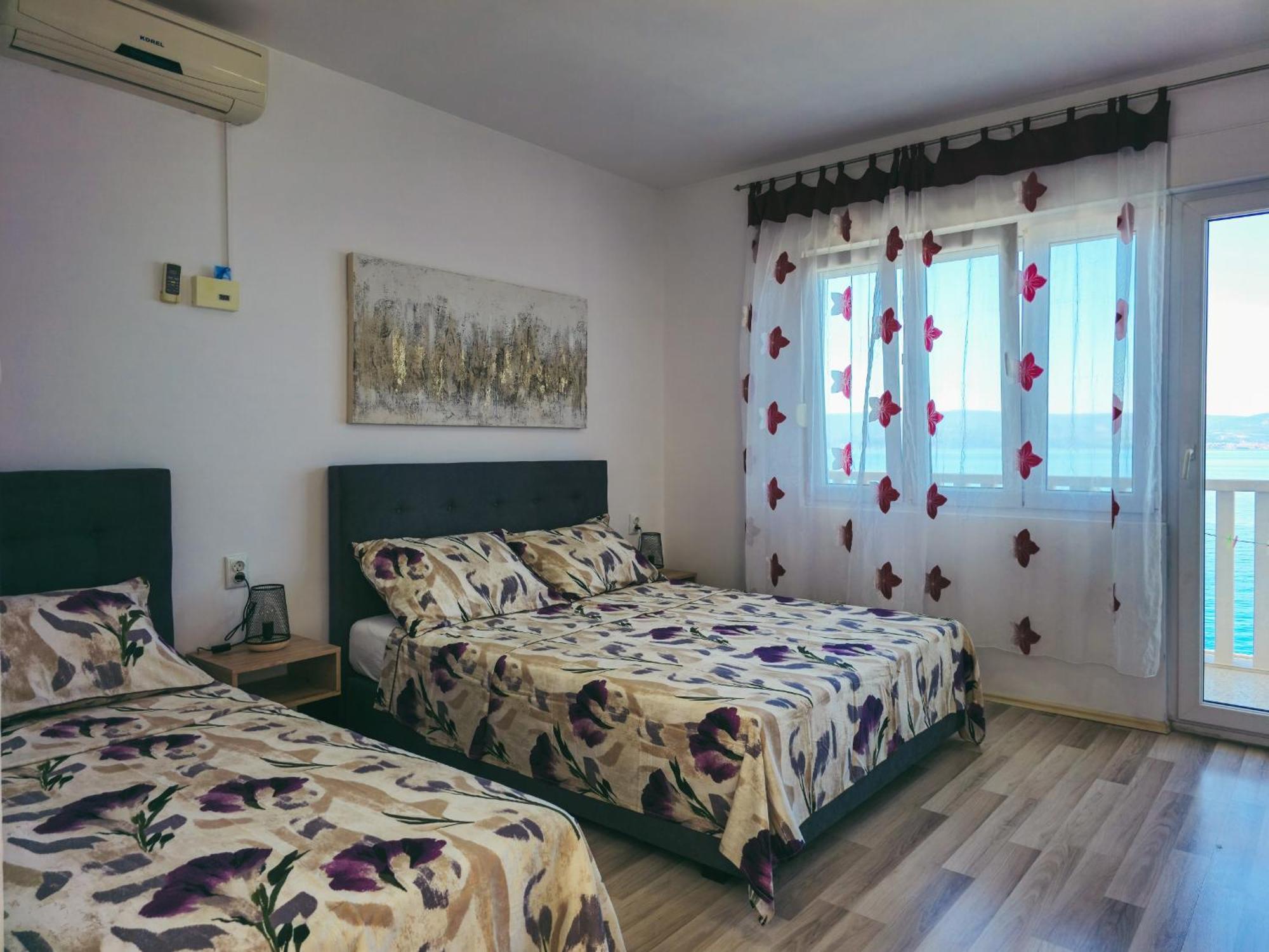 Apartments Neda Omiš Zimmer foto