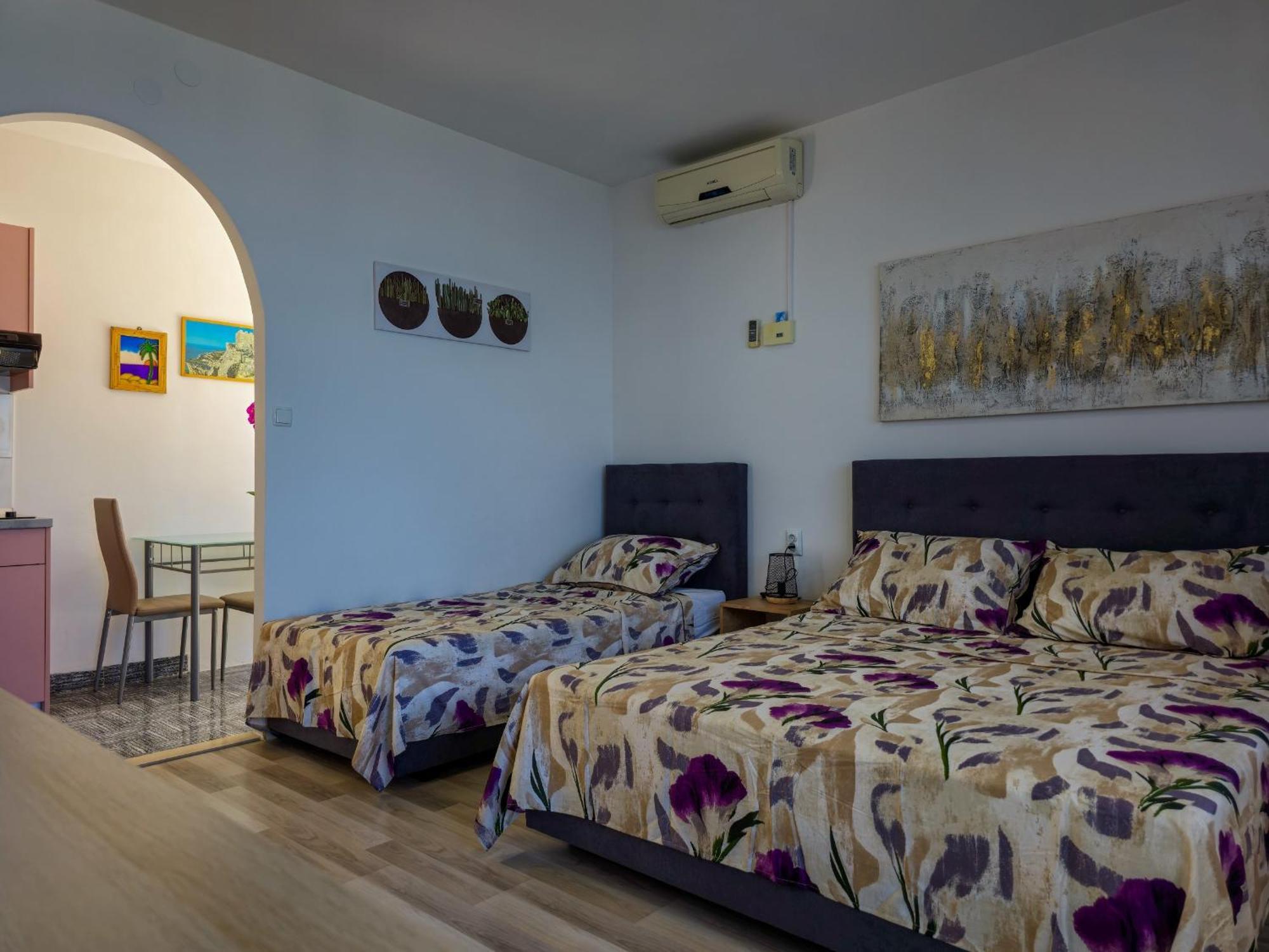 Apartments Neda Omiš Zimmer foto