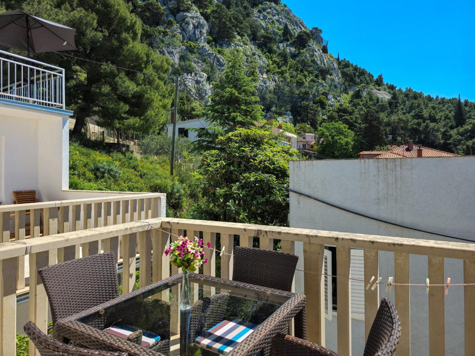 Apartments Neda Omiš Zimmer foto